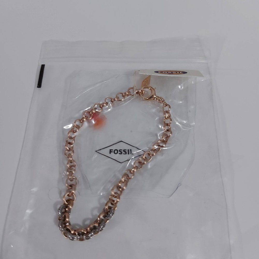 NWT Fossil Rose Gold Link Bracelet